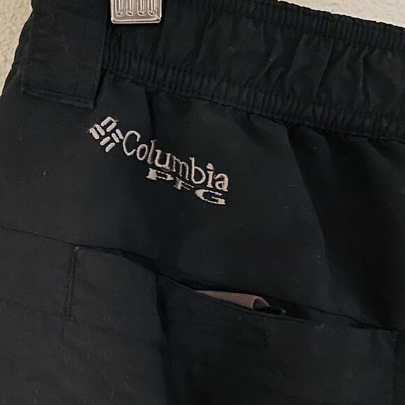 Mens Columbia Black Omni-Shade, Performance Fishing Gear Shorts. 36W/10L. - Picture 4 of 7